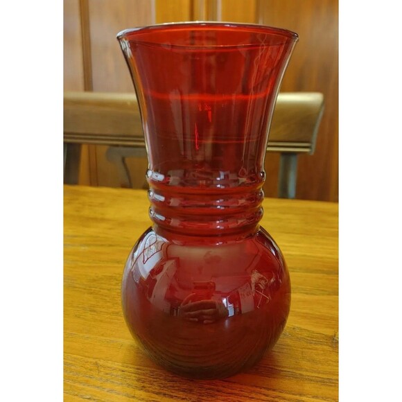 Valentine Gift Idea AnchorHocking "Royal Ruby Red" vase "HARDING" pattern 6.5" T - Picture 1 of 5